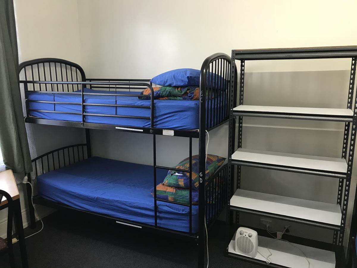 Хостел Dolphin Retreat Bunbury Yha Экстерьер фото